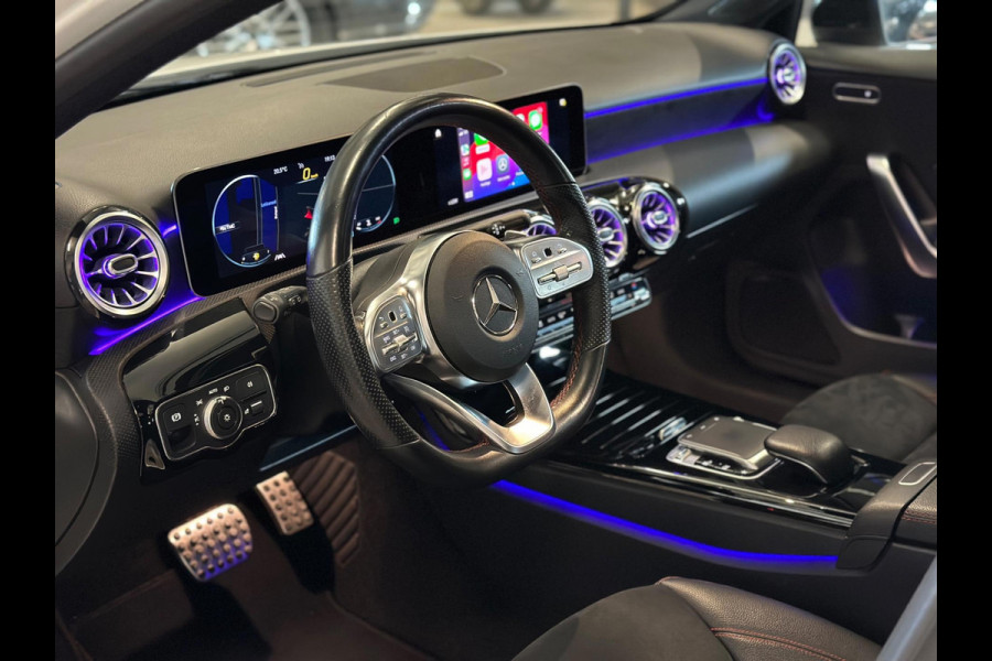 Mercedes-Benz A-Klasse 200|AMG|PANO|SFEER|BOMVOL