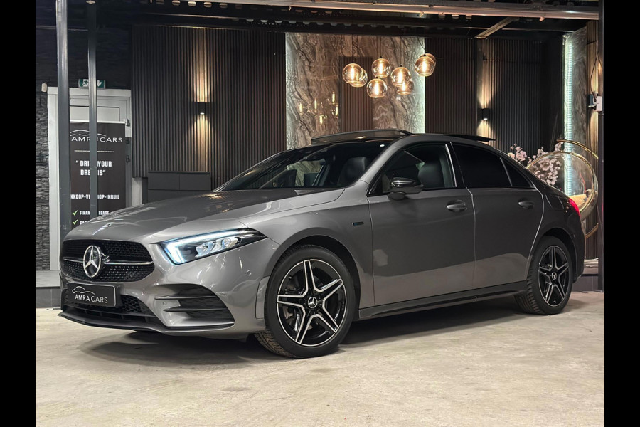 Mercedes-Benz A-Klasse 250e Limousine |AMG|PANO|SFEER|BOMVOL Mercedes-Benz A-Klasse 250e Limousine |AMG|PANO|SFEER|BOMVOL