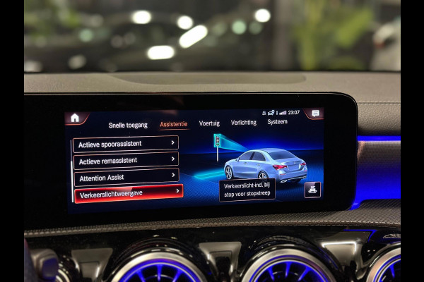 Mercedes-Benz A-Klasse 250e Limousine |AMG|PANO|SFEER|BOMVOL Mercedes-Benz A-Klasse 250e Limousine |AMG|PANO|SFEER|BOMVOL