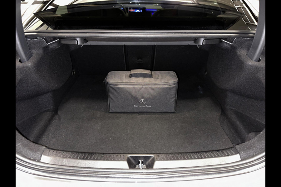 Mercedes-Benz A-Klasse 250e Limousine |AMG|PANO|SFEER|BOMVOL Mercedes-Benz A-Klasse 250e Limousine |AMG|PANO|SFEER|BOMVOL