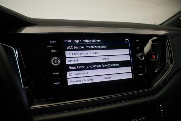 Volkswagen Polo 1.0 TSI 3X R LINE FULL OPTION!!! ORG NL [ Pano Virtual Beats Velours Keyless Stoelverwarming Camera Full LED ]