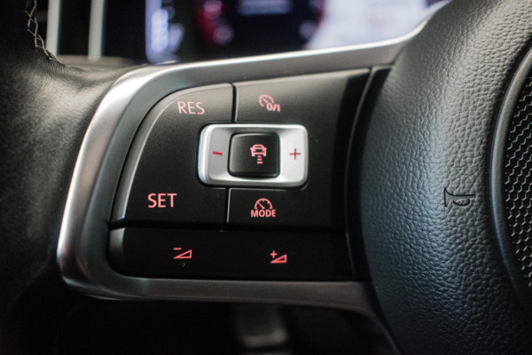 Volkswagen Polo 1.0 TSI 3X R LINE FULL OPTION!!! ORG NL [ Pano Virtual Beats Velours Keyless Stoelverwarming Camera Full LED ]