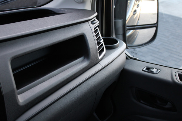 Ford Transit 350 2.0 TDCI L3H2 Limited 165pk - Adaptive Cruise control - Blind Spot - Raptor Grill - 18 inch velgen - 360 Camera - Rijklaar