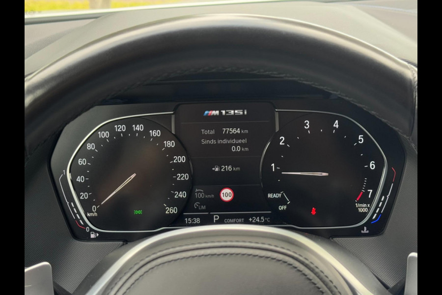 BMW 1-serie M135i xDrive High Executive 306 PK | Alcantara, 18'' M-Velgen, Navi, PDC, Cruise, M-Sport |