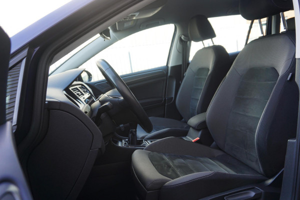 Volkswagen GOLF Variant 1.5 TSI Comf.line Business/Massage stoelen/ Navigatie/Rijklaarprijs