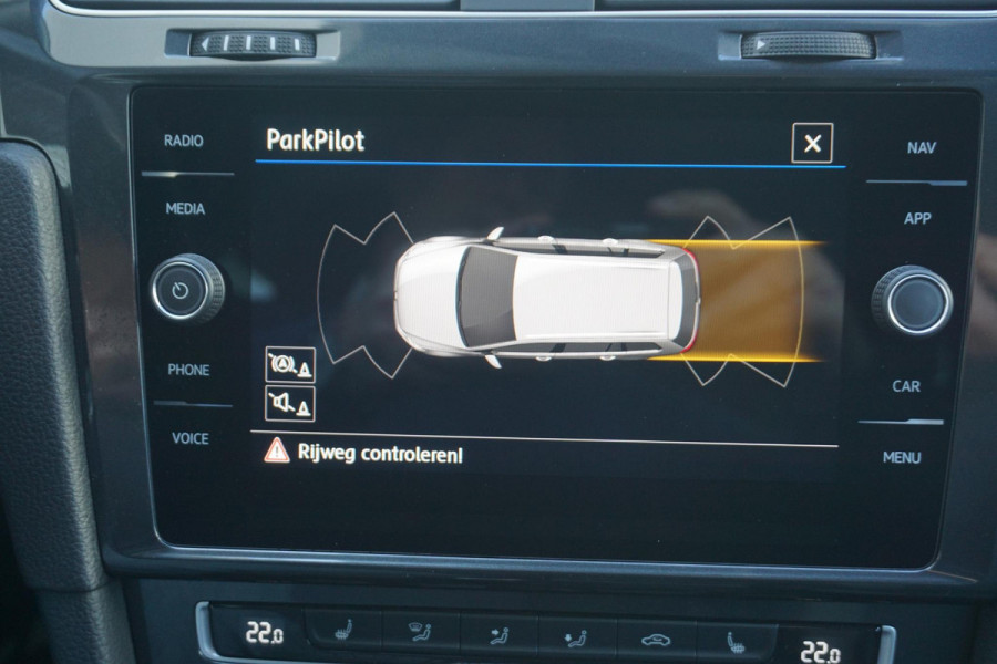 Volkswagen GOLF Variant 1.5 TSI Comf.line Business/Massage stoelen/ Navigatie/Rijklaarprijs