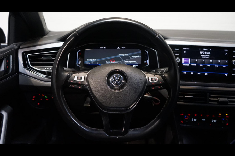 Volkswagen Polo 1.0 TSI R-Line ACC-CARPLAY-CLIMA-CRUISE-MODE-NAVIGATIE-VIRTUEEL-STOELVERWARMING-TREKHAAK