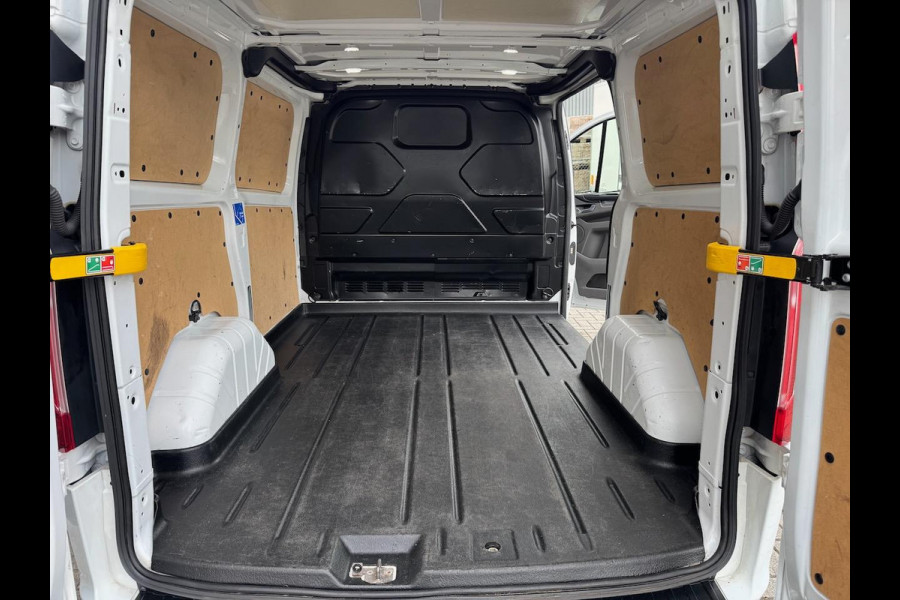 Ford Transit Custom 2.0 TDCI L1H1 Trend | Camera | Cruise | DAB-radio | Bluetooth | Parkeersensoren | Airco