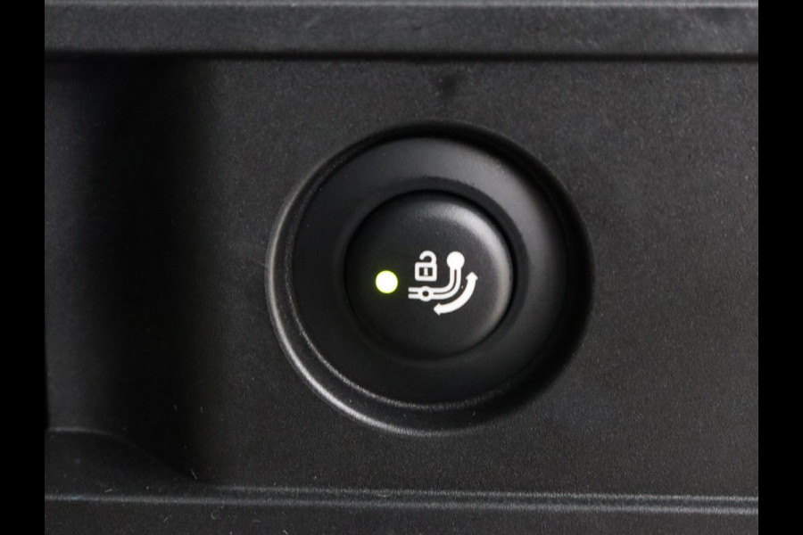 BMW 3-serie 320e M Sport | Head-Up | Adaptive cruise | Trekhaak | Leder | Stoelverwarming | Camera | Keyless | Adaptief LED | Carplay | Sfeerverlichting | Navigatie
