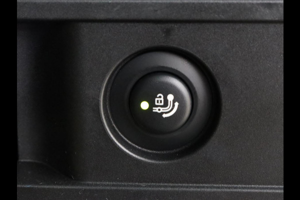 BMW 3-serie 320e M Sport | Head-Up | Adaptive cruise | Trekhaak | Leder | Stoelverwarming | Camera | Keyless | Adaptief LED | Carplay | Sfeerverlichting | Navigatie