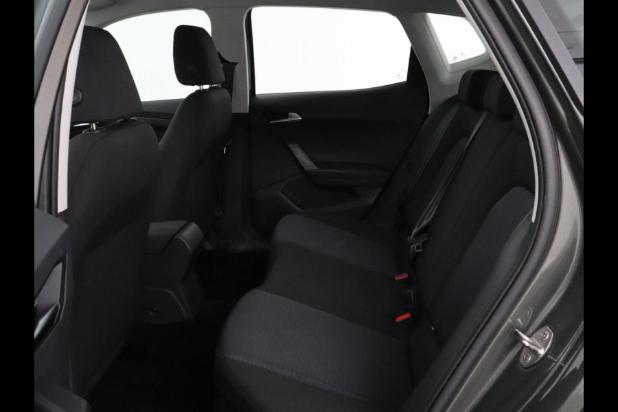 Seat Arona 1.0 TSI Style | Carplay | Full LED | Climate control | Parkeerhulp | Cruise control | Bluetooth | DAB