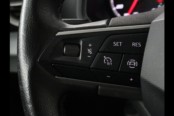 Seat Arona 1.0 TSI Style | Carplay | Full LED | Climate control | Parkeerhulp | Cruise control | Bluetooth | DAB