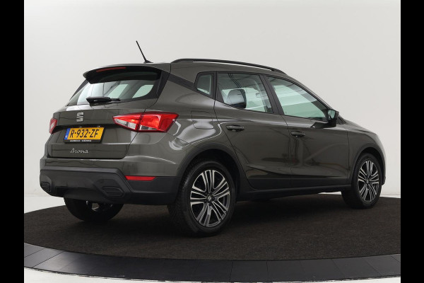 Seat Arona 1.0 TSI Style | Carplay | Full LED | Climate control | Parkeerhulp | Cruise control | Bluetooth | DAB