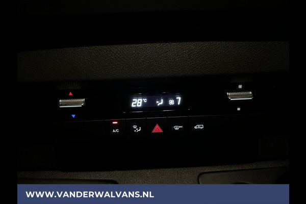 Mercedes-Benz Sprinter 317 CDI 170pk L3H2 Euro6 Airco | Camera | Apple Carplay | Android Auto Cruisecontrol, Parkeersensoren, Stoelverwarming, Bijrijdersbank, MBUX