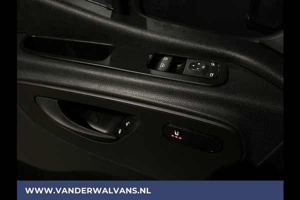 Mercedes-Benz Sprinter 317 CDI 170pk L3H2 Euro6 Airco | Camera | Apple Carplay | Android Auto Cruisecontrol, Parkeersensoren, Stoelverwarming, Bijrijdersbank, MBUX