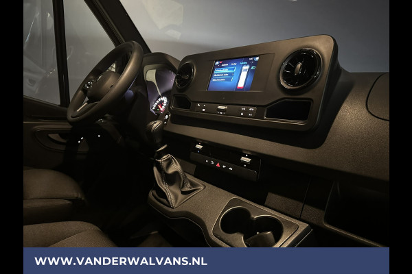 Mercedes-Benz Sprinter 317 CDI 170pk L3H2 Euro6 Airco | Camera | Apple Carplay | Android Auto Cruisecontrol, Parkeersensoren, Stoelverwarming, Bijrijdersbank, MBUX