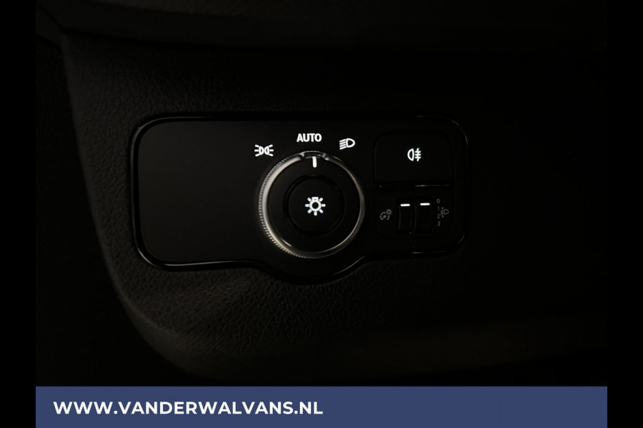 Mercedes-Benz Sprinter 317 CDI 170pk L3H2 Euro6 Airco | Camera | Apple Carplay | Android Auto Cruisecontrol, Parkeersensoren, Stoelverwarming, Bijrijdersbank, MBUX