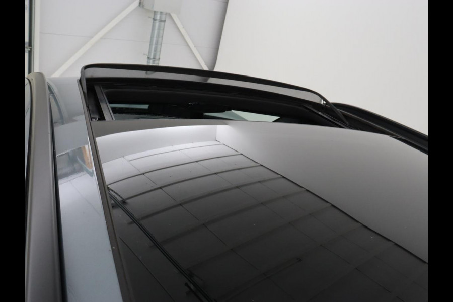 BMW 5 Serie 530e High Executive | Panoramadak | Head-Up | Adaptive cruise | Trekhaak | Bowers & Wilkins | Leder | Stoelverwarming | 360 Camera | Carplay | Keyless | Navigatie