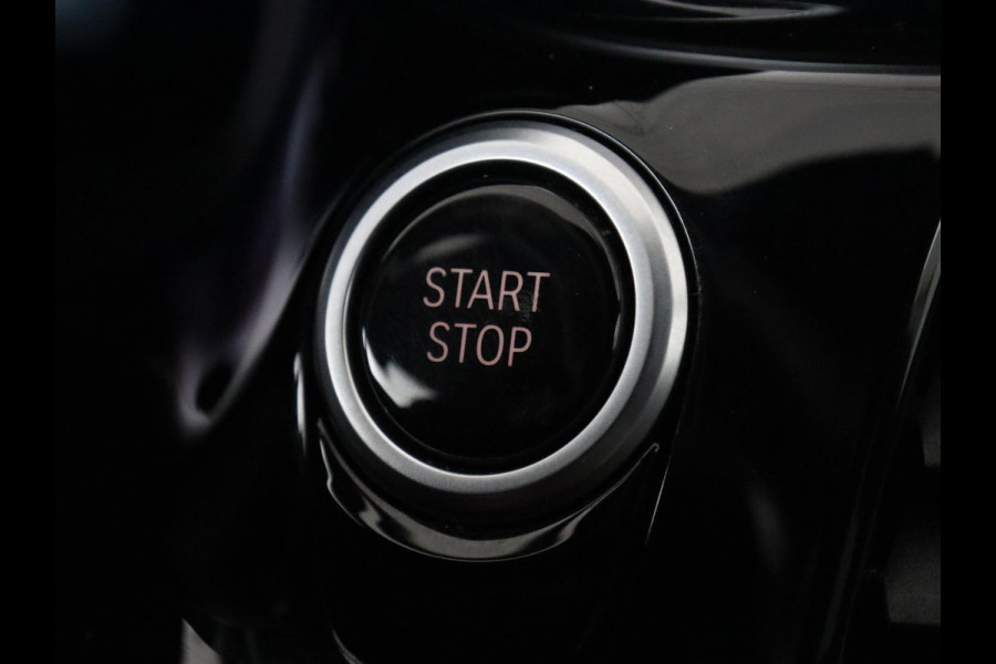 BMW 5 Serie 530e High Executive | Panoramadak | Head-Up | Adaptive cruise | Trekhaak | Bowers & Wilkins | Leder | Stoelverwarming | 360 Camera | Carplay | Keyless | Navigatie