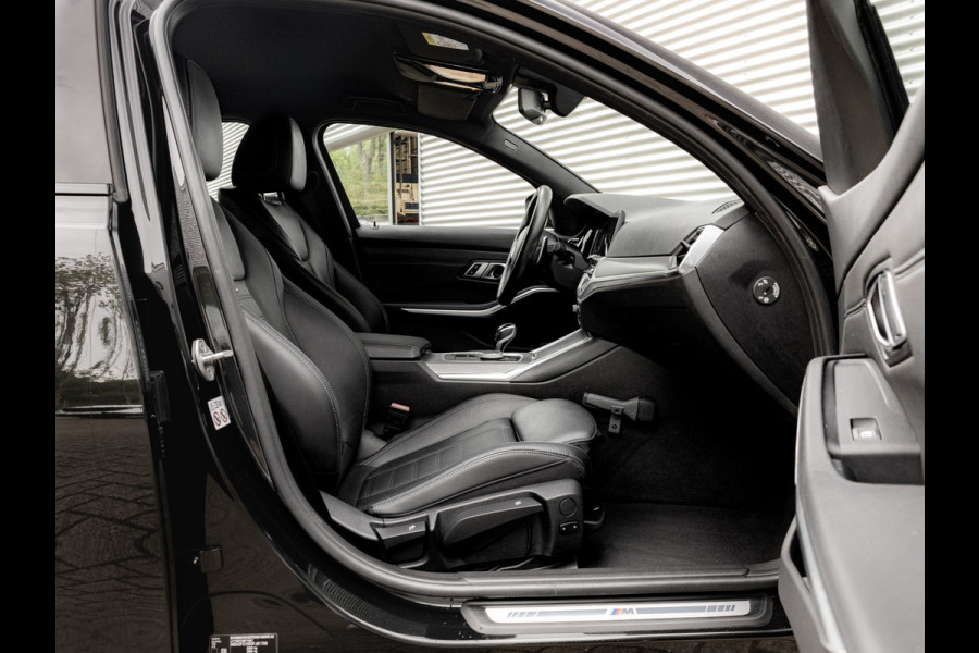BMW 3-serie 320i M-Sport - Stoelverwarming - LED - 19 inch