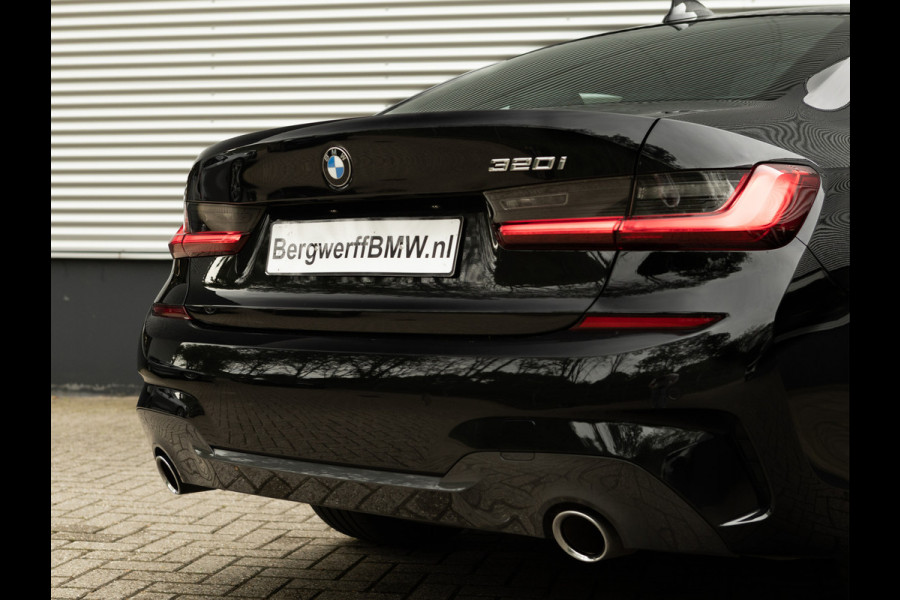 BMW 3-serie 320i M-Sport - Stoelverwarming - LED - 19 inch
