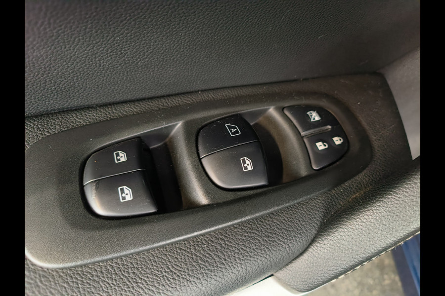 Renault Kadjar 1.5 dCi Intens + Trekhaak Rijklaar + 12 maanden Bovag-garantie Henk Jongen Auto's in Helmond,  al 50 jaar service zoals 't hoort!
