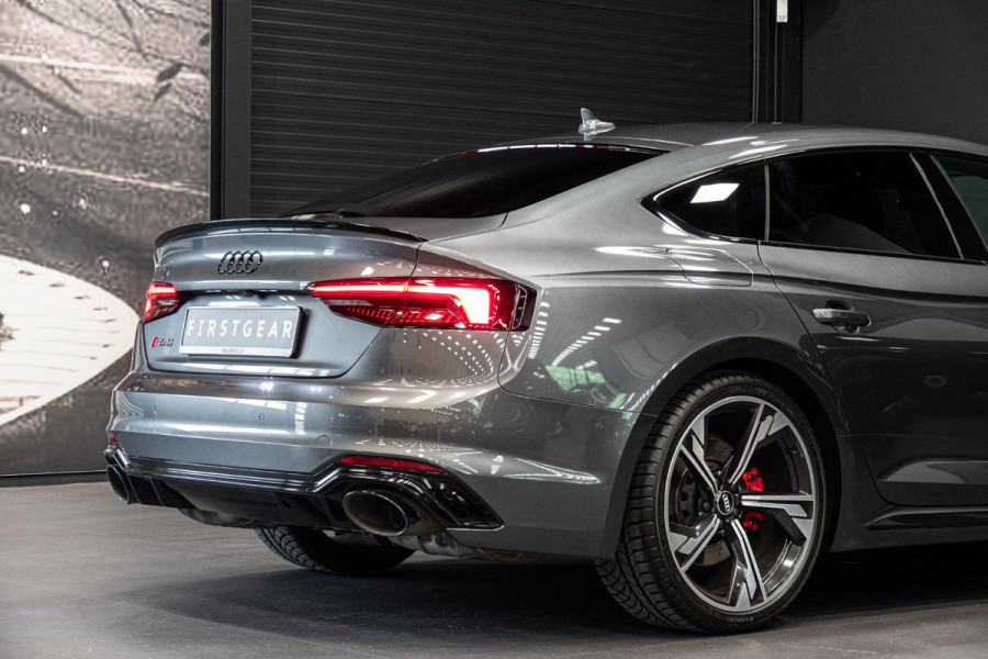 Audi RS5 Sportback 2.9 TFSI quattro *RS Sport-chassis / RS-Sportuitlaatsysteem / Massage / Adaptieve Cruise Control / Lichtmetalen velgen 20''*