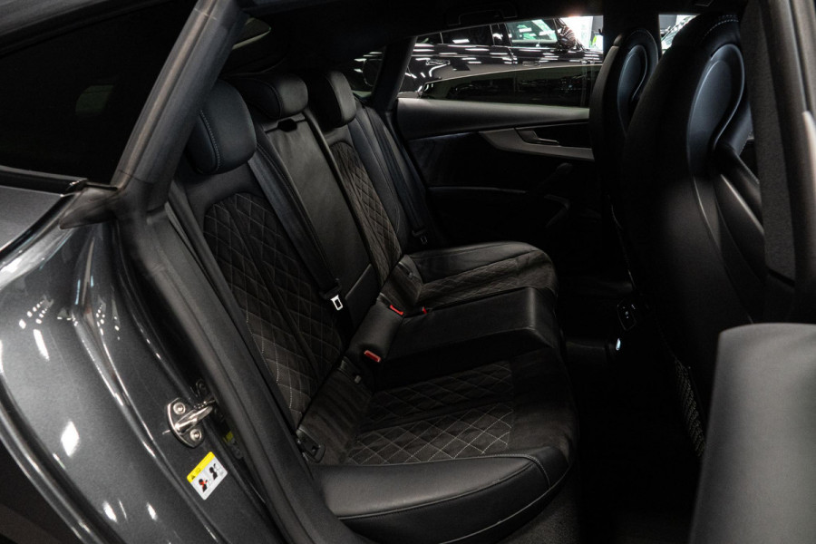 Audi RS5 Sportback 2.9 TFSI quattro *RS Sport-chassis / RS-Sportuitlaatsysteem / Massage / Adaptieve Cruise Control / Lichtmetalen velgen 20''*
