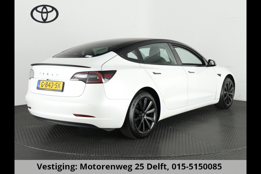 Tesla Model 3 BLACK BI-TONE PANO STD SOD ACCU 88% RWD   60 kWH LEDER.NAVI.CAMERA.AUTOPILOT, STOELVERWARMING EN NOG VEEL MEER!