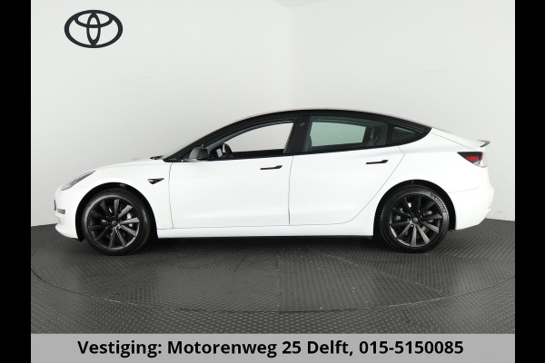 Tesla Model 3 BLACK BI-TONE PANO STD SOD ACCU 88% RWD   60 kWH LEDER.NAVI.CAMERA.AUTOPILOT, STOELVERWARMING EN NOG VEEL MEER!