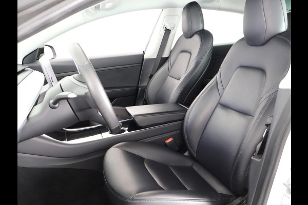 Tesla Model 3 BLACK BI-TONE PANO STD SOD ACCU 88% RWD   60 kWH LEDER.NAVI.CAMERA.AUTOPILOT, STOELVERWARMING EN NOG VEEL MEER!
