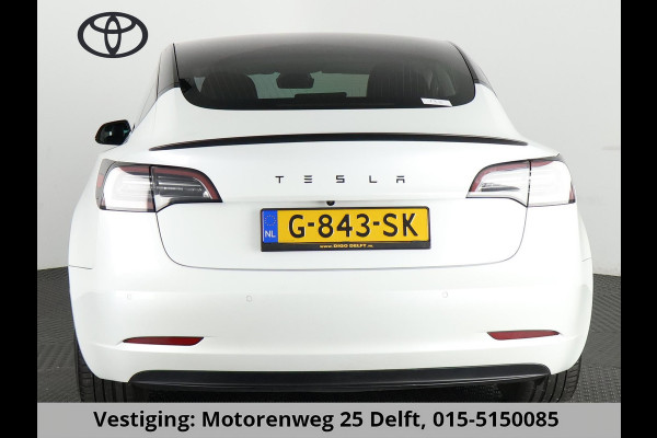 Tesla Model 3 BLACK BI-TONE PANO STD SOD ACCU 88% RWD   60 kWH LEDER.NAVI.CAMERA.AUTOPILOT, STOELVERWARMING EN NOG VEEL MEER!