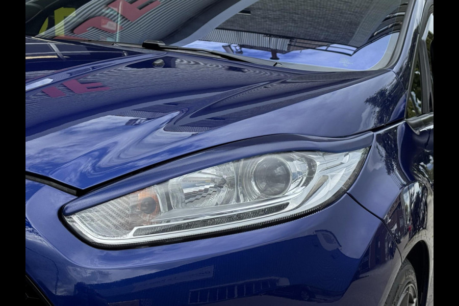 Ford Fiesta 1.0 EcoBoost ST Line - Navigatie I Airco I Sport pakket I LED I PDC I Dealer onderhouden