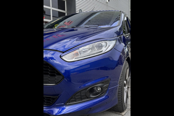 Ford Fiesta 1.0 EcoBoost ST Line - Navigatie I Airco I Sport pakket I LED I PDC I Dealer onderhouden