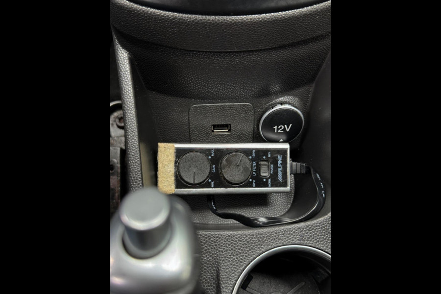 Ford Fiesta 1.0 EcoBoost ST Line - Navigatie I Airco I Sport pakket I LED I PDC I Dealer onderhouden