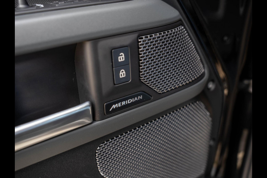 Land Rover Defender 110 2.0 P400e 110 X-Dynamic HSE / Full mat PPF / Meridian / Koelkast / Pano
