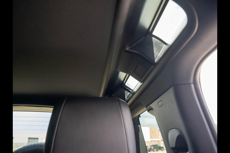 Land Rover Defender 110 2.0 P400e 110 X-Dynamic HSE / Full mat PPF / Meridian / Koelkast / Pano
