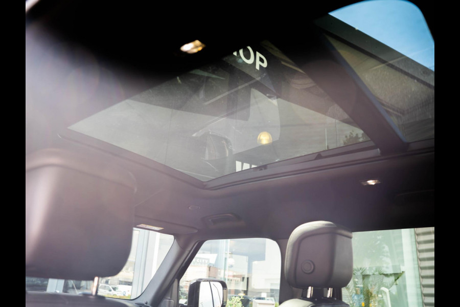 Land Rover Defender 110 2.0 P400e 110 X-Dynamic HSE / Full mat PPF / Meridian / Koelkast / Pano