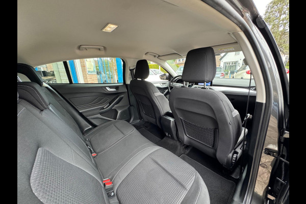 Ford Focus 1.0 EcoBoost 2019 NAVI CRUISE CLIMA LM NAP!