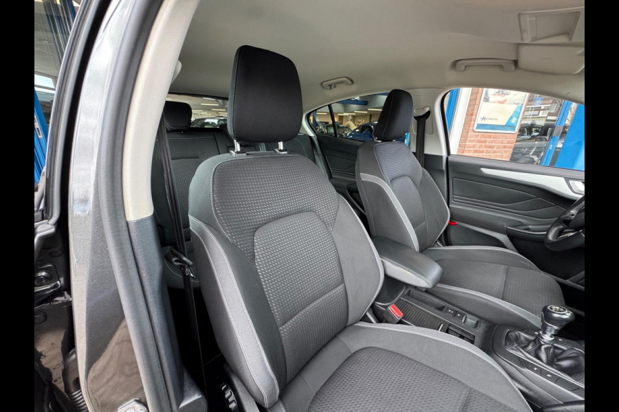Ford Focus 1.0 EcoBoost 2019 NAVI CRUISE CLIMA LM NAP!