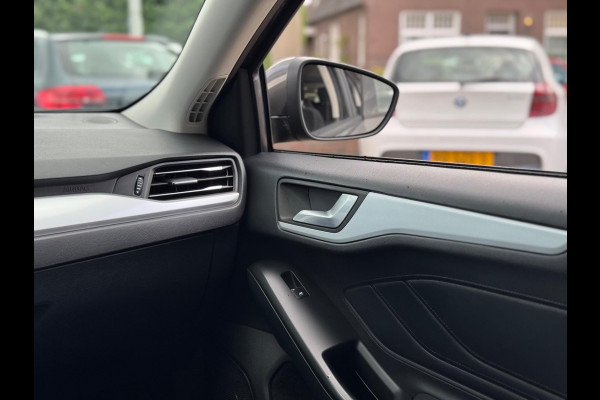 Ford Focus 1.0 EcoBoost 2019 NAVI CRUISE CLIMA LM NAP!