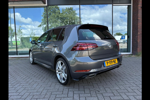 Volkswagen Golf 1.5 TSI Highline Business R - Navi - Camera - LED - Winterpakket