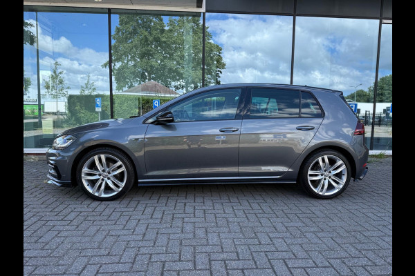Volkswagen Golf 1.5 TSI Highline Business R - Navi - Camera - LED - Winterpakket