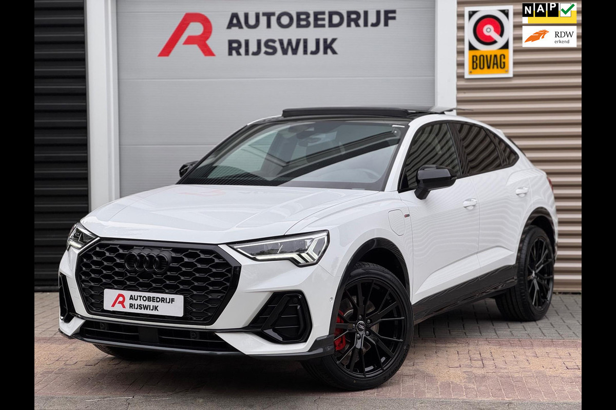 Audi Q3 Sportback 45 TFSI e S Edition Pano/Sonos/Matrix/Camera Audi Q3 Sportback 45 TFSI e S Edition Pano/Sonos/Matrix/Camera
