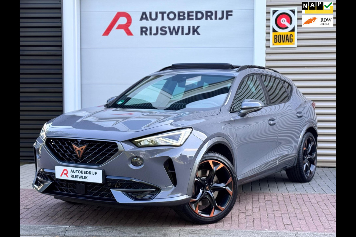 CUPRA Formentor 1.4 e-Hybrid VZ Copper Edition Pano/Camera/Blindspot CUPRA Formentor 1.4 e-Hybrid VZ Copper Edition Pano/Camera/Blindspot