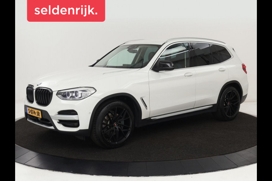 BMW X3 xDrive30i High Executive | Adaptive cruise | Head-Up | Leder | Carplay | Trekhaak | Camera | Stoelverwarming | Live Cockpit | 20'' lichtmetalen velgen | Keyless | Sportstoelen | Full LED | Navigatie