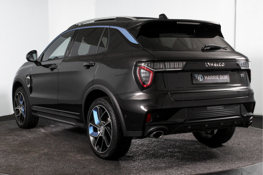 Lynk & Co 01 1.5 PHEV 261PK MY23 | 360 Camera | 7.4 kWh Boordlader | Donkere hemel | S/K-panodak | Adapt. Cruise | Memory | Elek. klep | LM 20" | 7224