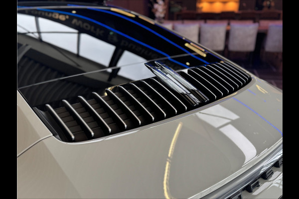 Porsche 911 3.0 Carrera 4S Sport chrono Bose Dealer onderhouden Kreide Grau Panoramadak ACC 450PK!