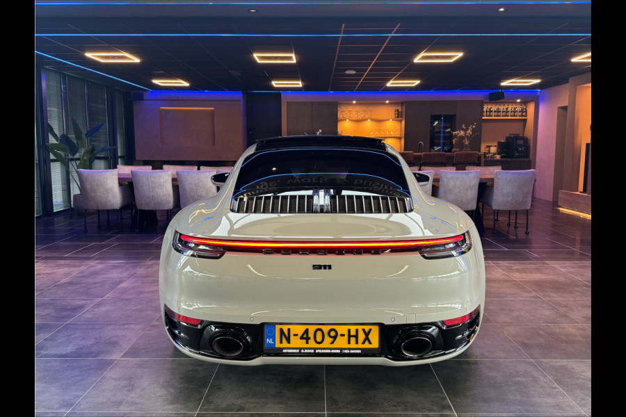 Porsche 911 3.0 Carrera 4S Sport chrono Bose Dealer onderhouden Kreide Grau Panoramadak ACC 450PK!