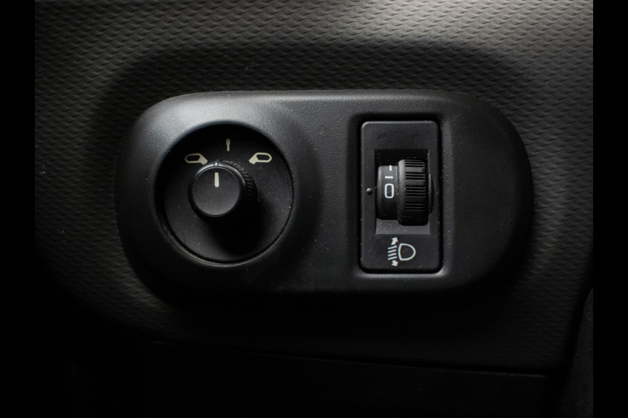 Citroën C4 Cactus 1.2 PureTech Feel Sport (APPLE CARPLAY,NAVI,CRUISE,PDC,LED,360 VIEW,CAMERA,SPORTSTOELEN,LM VELGEN,NETTE STAAT)